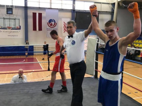 Bokseris Gorbunovs zaudē Eiropas skolēnu čempionāta pirmajā cīņā