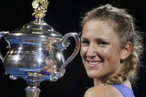 Azarenka sagrauj Šarapovu, izcīnot pirmo "Grand Slam" titulu karjerā