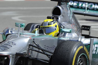 Ceturtdienas F1 treniņos Monako ielās dominē Rosbergs Ceturtdienas F1 treniņos Monako ielās dominē Rosbergs
