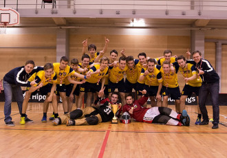 Foto: Jaunā junioru čempione - "FS Masters/Ulbroka"