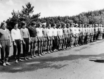 Foto: Viena diena ar Rīgas Dinamo Kandavas nometnē. 1978g