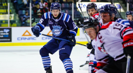 Latvijska hokejista Bulāns in Uļjanskis zapuščata trening kampe NHL klubov