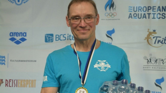Ozoliņš uzstāda jaunu Eiropas Masters rekordu 100m brīvajā stilā