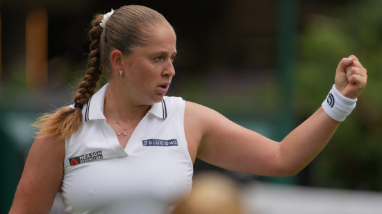 Ostapenko pārliecinoši sasniedz Vimbldonas trešo kārtu