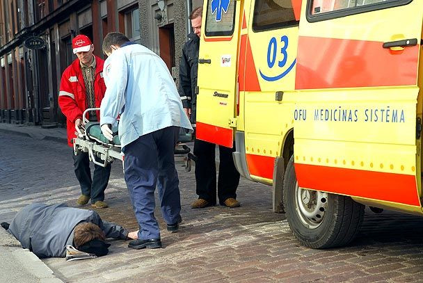 http://i1.tiesraides.lv/800x0s/pictures/2009-09-22/3c2d_atra_palidziba.jpg