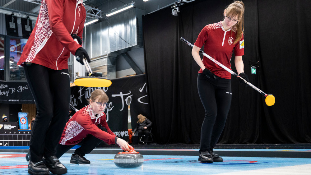 Den siste testturneringen for kvinnelandslaget før Curling-VM – Vintersport – Sportacentrs.com