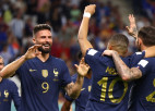 Žirū ar diviem vārtiem atkārto nacionālo rekordu, Francija sāk ar uzvaru