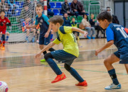 ”LNK Industries Telpu futbola kauss jauniešiem” pulcē teju 500 dalībnieku