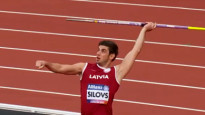 Silovam zelts šķēpmešanā, PČ medaļu ieskaitē Latvija paceļas uz 12. vietu