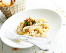 Krēmīgā pasta ar vistu un tomātiem