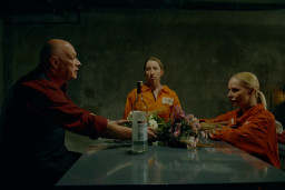 Tapis ironisks seriāls par Krievijas propagandu un Putina līdera kultu “Putler Kaput”