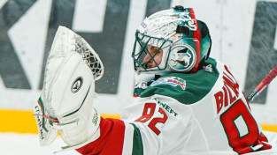Krievi uz Pekinu ved bijušo ''Dinamo'' vārtsargu un 11 hokejistus ar NHL pieredzi