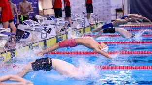 No Latvijas peldētājiem augstvērtīgākais rezultāts Brenčam, Deičmanam vēl viens rekords