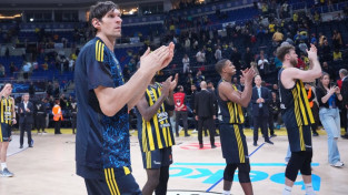 Žagara pārstāvētā "Fenerbahce" šķīrusies no kolorītā serba Marjanoviča