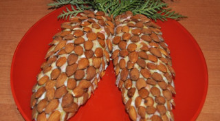 Ziemassvētku salāti Čiekurs