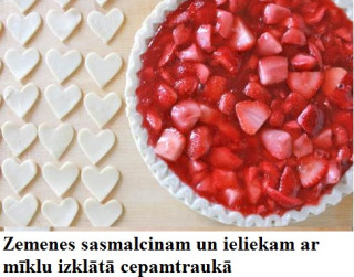 Foto: Sirsniņkūka ar zemenēm soli pa solim