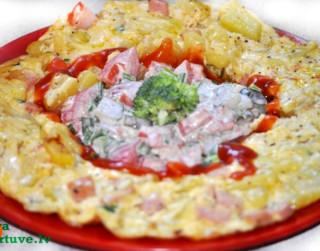 Kabaču omlete ar pārsteigumu