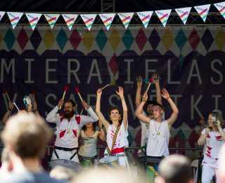 Miera ielas Vasarsvētki 2015 „Krustu šķērsu”. Festivāla programma