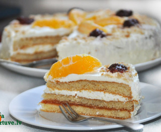 Ātrā putukrējuma torte