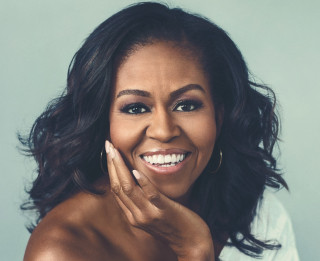 Mišelas Obamas memuāri iznāk latviešu valodā
