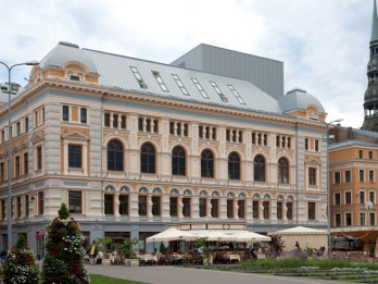 M. Čehova Rīgas Krievu teātris paziņo, ka tehnisku iemeslu dēļ marta un aprīļa repertuārā ir notikušas izmaiņas