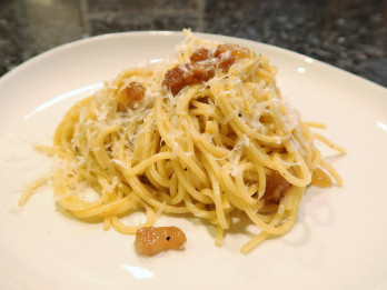 Spageti alla carbonara