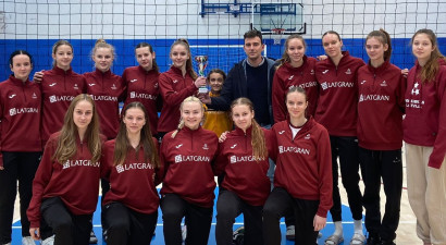 U17 Latvijas volejbola izlasēm bronzas medaļas pārbaudes turnīros Itālijā