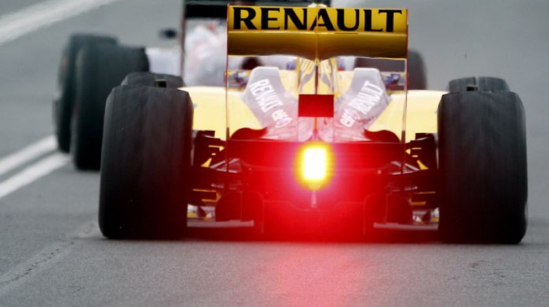 "Renault" 2011. gadā vēlas paplašināt savu darbību F1
Foto: AP/Scanpix