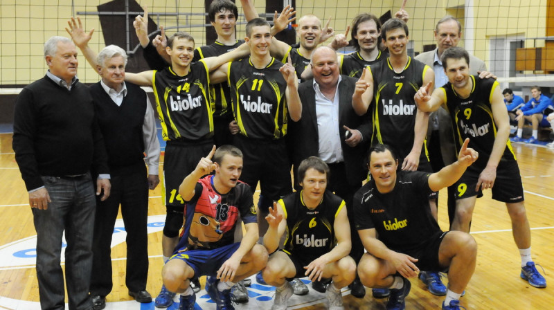 "Biolars/Olaine - Ozolnieki" - 2009./2010. gada Latvijas čempionvienība
Foto: Jānis Slišāns