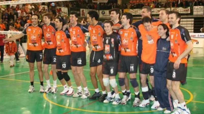 "CAI Voleibol Teruel" volejbolisti - Spānijas čempioni
Foto: www.rfevb.com