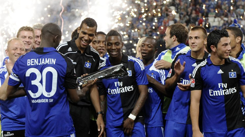 "Hamburger SV" triumfē "T-Home Cup 2009"
Foto: AP
