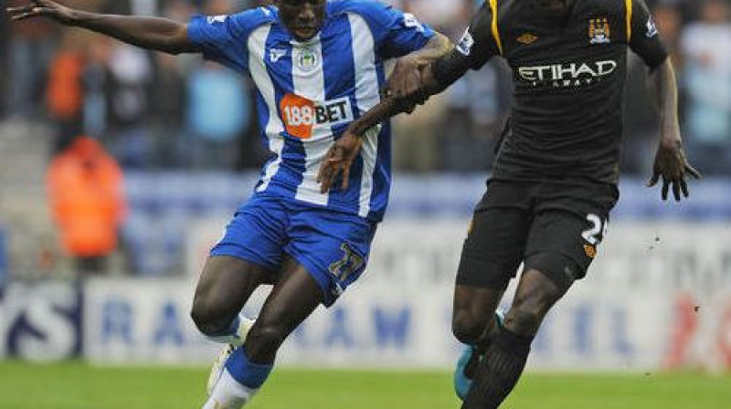 Emanuela Adebajora (pa labi) pārstāvētā "Manchester City" šodien neuzvarēja
Foto: AFP/Scanpix