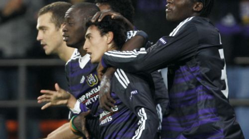 Pašreizējie čempionāta līderi - ''Anderlecht'' futbolisti
Foto: AP/Scanpix