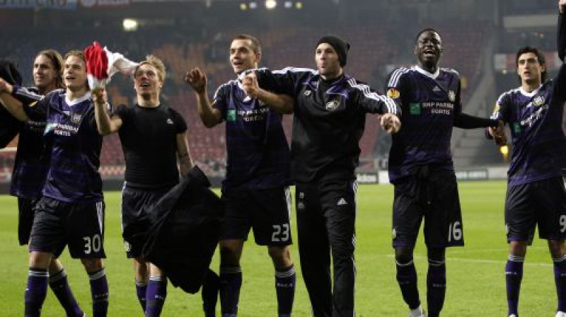 Pašreizējie čempionāta līderi - ''Anderlecht'' futbolisti
Foto: AP/Scanpix