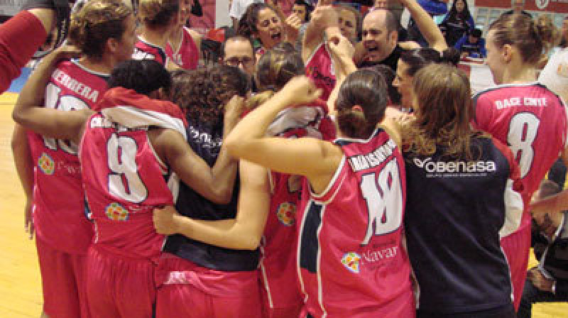 Maijā "UNB Obenasa Navarra" iekļuva Spānijas virslīgā
Foto: unbasket.net