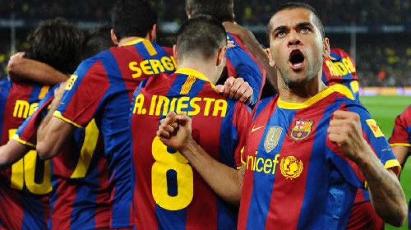 "Barcelona" futbolisti atzīmē vārtu guvumu
Foto: AFP/ Scanpix