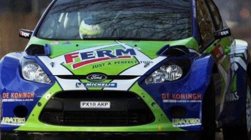 Deniss Kuipers vēl braucot ar ''Ford Fiesta S2000'' automašīnu
Foto: www.wrc.com