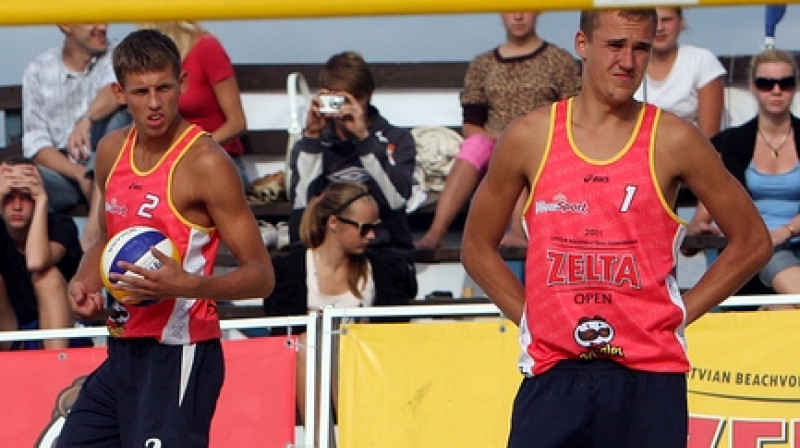 Armands Āboliņš priekšplānā
Foto: beachvolley.lv