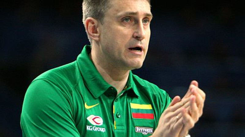 Lietuvas izlases galvenais treneris Ķēstutis Kemzura var uzsmaidīt
Foto: AFP/Scanpix