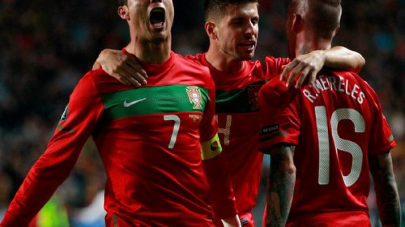 Krištianu Ronaldu un Portugāle spēlēs "Euro2012"
Foto: AP/Scanpix