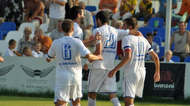 "Daugavas" futbolisti saulītē spēlēs pret spēcīgiem konkurentiem
Foto: Laimonis Saulītis, Sportacentrs.com