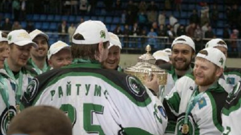Mārtiņš Raitums kļuvis jau par divkārtējo Kazahstānas čempionu
Foto: icehockey.kz