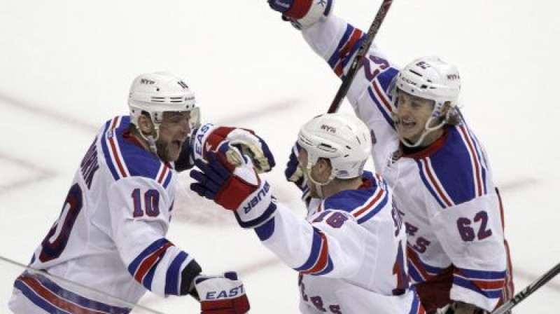 "Rangers" beidzot uzvar pagarinājumā
Foto: Reuters/Scanpix