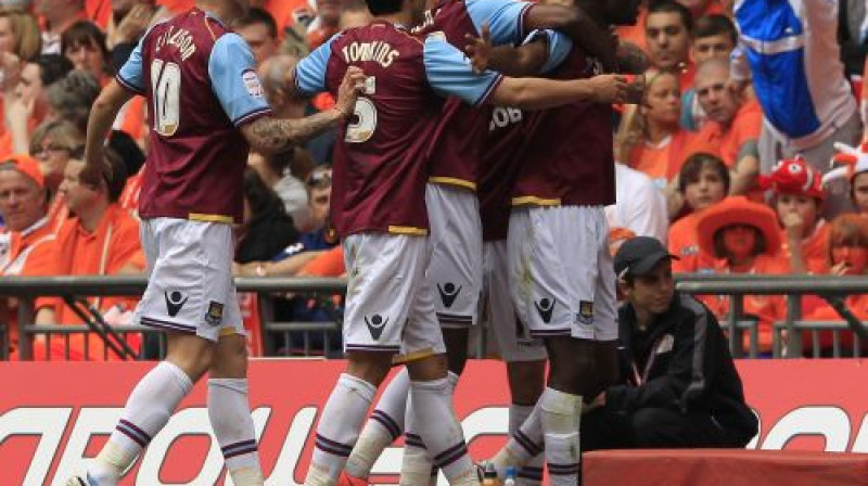 "West Ham" futbolisti
Foto: Reuters/Scanpix