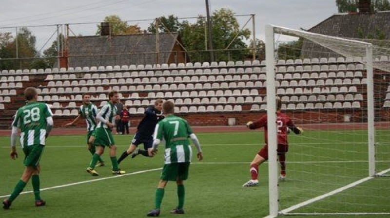 Epizode no "BFC Daugavas" un "Metta-2 Salaspils" spēles
Foto: nasha.lv