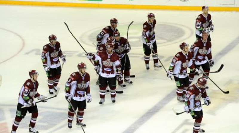 Rīgas "Dinamo" hokejisti
Foto: Romāns Kokšarovs, Sporta Avīze, f64