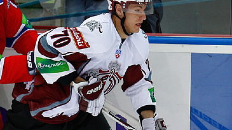 Miks Indrašis darbībā. Foto: cska-hockey.ru