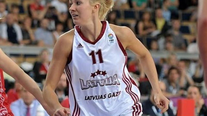 Aija Putniņa: 16 punktu pārbaudes spēlē ar Lietuvas izlasi.
Foto: www.fibaeurope.com