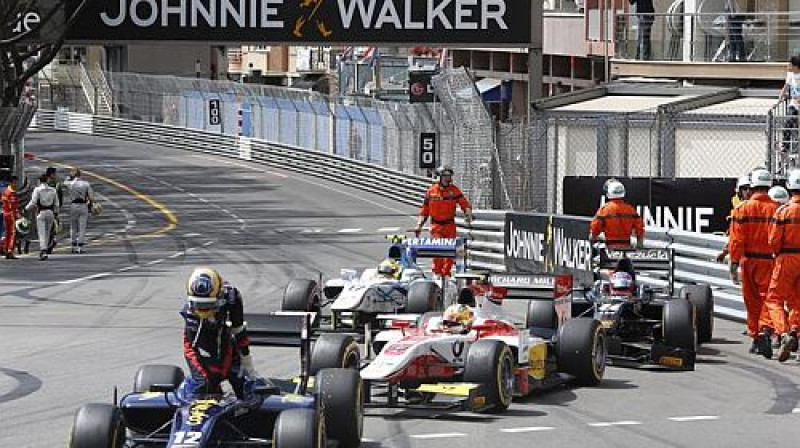 Avārija GP2 sacīkstēs Monako
Foto: gp2series.com