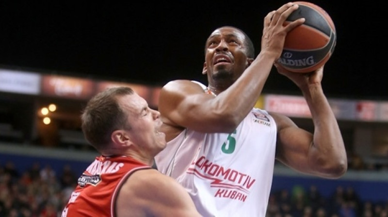 Deriks Brauns (ar bumbu)
Foto: www.euroleague.net